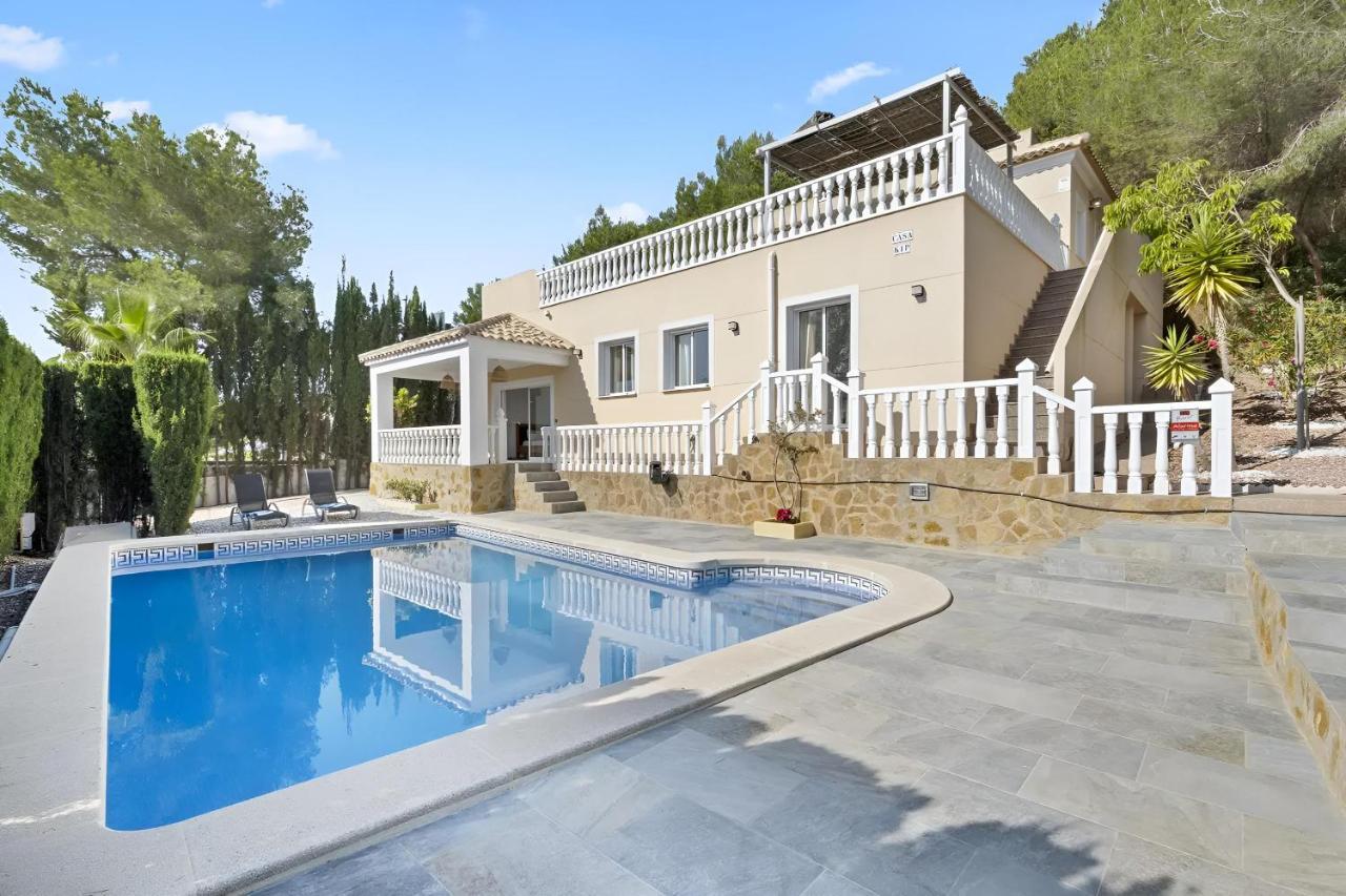 Villa Kip, Private Pool & Jacuzzi Surrounded By Nature Pinar de Campoverde Exterior photo